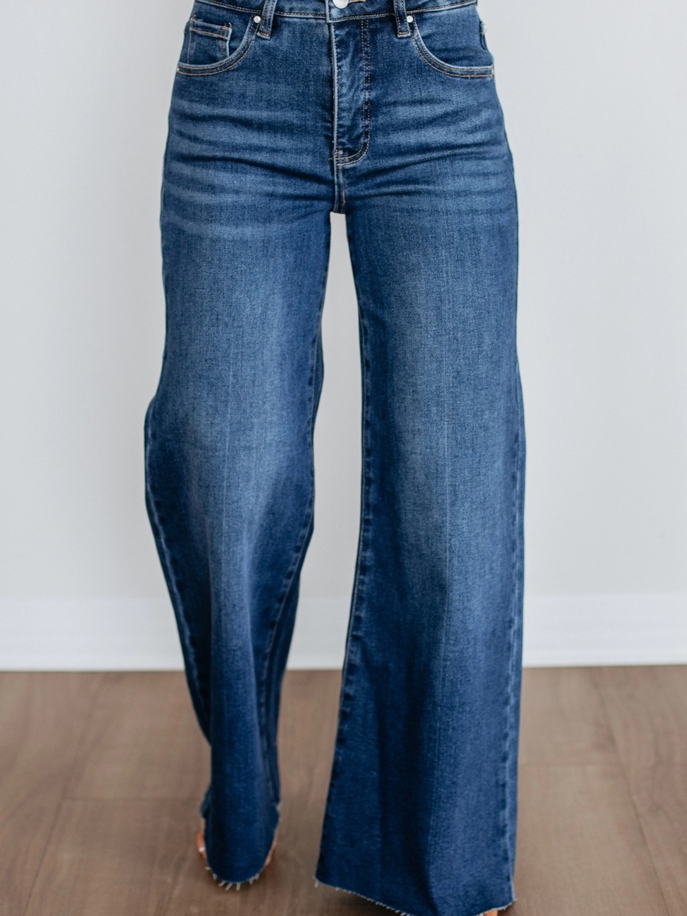 Rise Brand - High-Rise Wide Leg Jeans - Dark Blue - Size 9/29 - inseam 26” - Picture 3 of 13